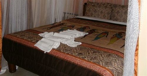 ניירובי Fahari Guest House מראה חיצוני תמונה