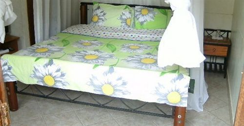 ניירובי Fahari Guest House מראה חיצוני תמונה